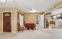 2810 Glenwood Lane, Denton, TX 76209