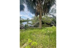 190 MERES BOULEVARD, TARPON SPRINGS, FL 34689