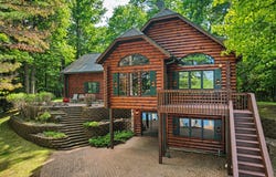 3287 KNOTTY PINE TR, Eagle River, WI 54521