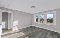 72 Pomona Ave, Newark City, NJ 07112-2215