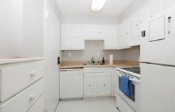 232 S HIGHLAND St, Memphis, TN 38111