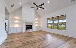 5452 Grayson Way, Hernando, MS 38632