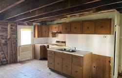 1081 KINGS HWY, PILESGROVE, NJ 08098