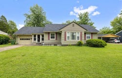 1504 St Mary's Ave, Owensboro, KY 42301