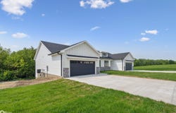 834 W Merle Hibbs Boulevard, Marshalltown, IA 50158