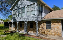 806 Robindale Lane, Fairfield, TX 75840