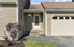 221 Parkerville Rd, Southborough, MA 01772