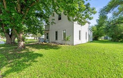 628 E Nebraska St, Pierce, NE 68767