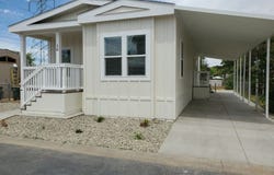 16 Commodore Lane, Sacramento, CA 95838