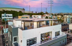3921 Highland Avenue, Manhattan Beach, CA 90266
