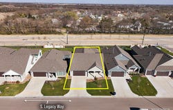 136 S Legacy Way, Andover, KS 67002
