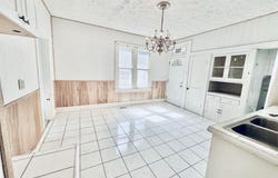 1513 8th Street, Highland, IL 62249