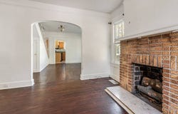 2256 Old Government St, Mobile, AL 36606