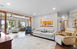 5919 S Grand Lodge Pl, Sioux Falls, SD 57108