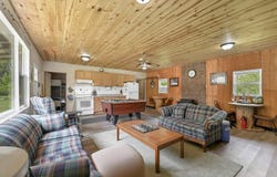 W13670 BROOKS Lane, CRIVITZ, WI 54114