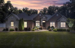 2112 Farris County Road, Foristell, MO 63348