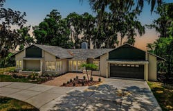 1261 W LAKESHORE DRIVE, CLERMONT, FL 34711