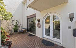 5 AVIGNON, DEVON, PA 19333