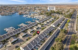 16532 Harbour Lane, Huntington Beach, CA 92649