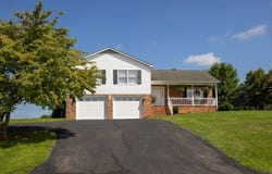 330 Wytheview Dr, Wytheville, VA 24382