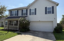 3184 Rolling Hill Drive, Columbus, IN 47201