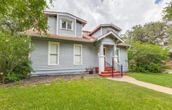 423 S Main ST, Lockhart, TX 78644