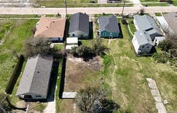 740 V E Washington Street, Lake Charles, LA 70601