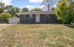 9041 Northwood Circle, New Hope, MN 55427