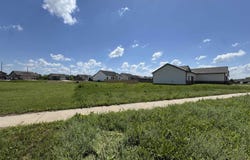 728 N Redbud, Valley Center, KS 67147