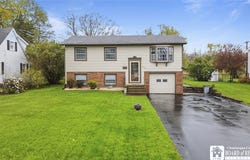 309 Veterans Drive, Dunkirk, NY 14048