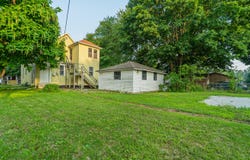 910 Scott Street, La Porte, IN 46350