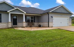 228 Bookers Ridge, Jackson, MO 63755