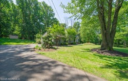 5 Wedgewood Lane, Holmdel, NJ 07733