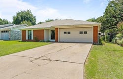 318 Moonlight Trail, Stephenville, TX 76401