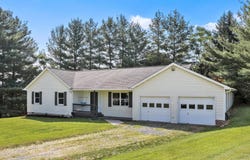 184 MASSANUTTEN DRIVE, EDINBURG, VA 22824