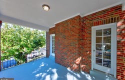 5200 KANSAS AVENUE NW, WASHINGTON, DC 20011