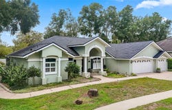 7225 RIVER FOREST Lane, TEMPLE TERRACE, FL 33617