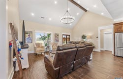 11704 New Cut Road, Athens, AL 35611