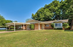 106 W Ash Drive, Noble, OK 73068