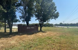 6621 River Bend Drive, Johnston, IA 50131