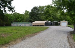 305 N Eighth St., Albion, IL 62806