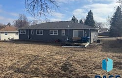 5100 W 47 St, Sioux Falls, SD 57106