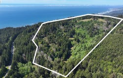 Hwy 101, Gold Beach, OR 97444