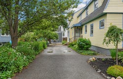 14 Charles Road, Cape Elizabeth, ME 04107