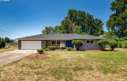 36162 RAILROAD ST, Crabtree, OR 97335