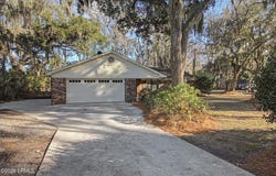 2001 Ashwood Circle, Beaufort, SC 29906