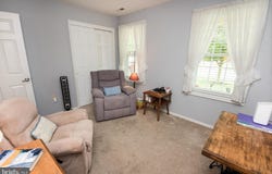 123 CHESTNUT HILL LANE, COLUMBUS, NJ 08022