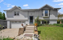917 Wheelock Avenue, Hartford, WI 53027