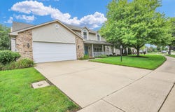 3204 Cypress Creek Road, Champaign, IL 61822