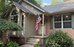 1910 Susten Drive, Millersburg, OH 44654